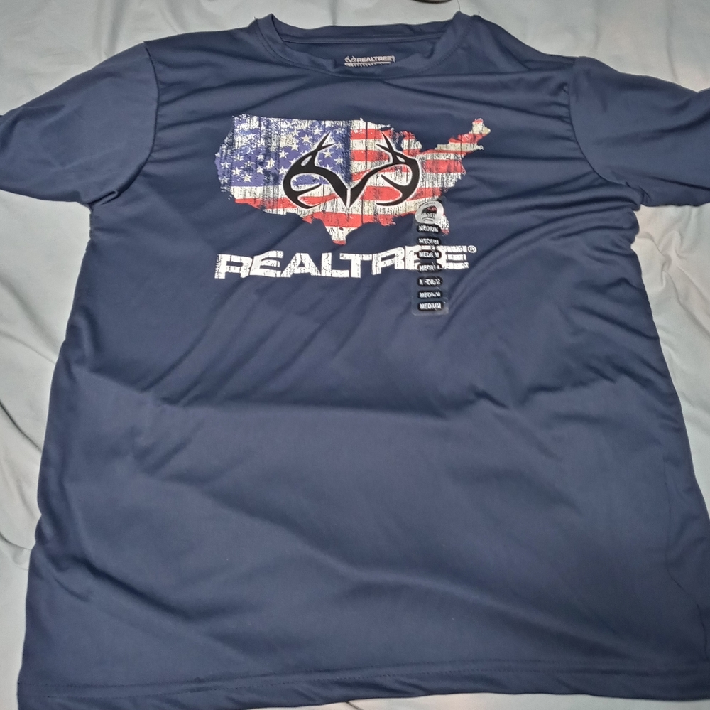 Realtree mens shirt blue size medium new with tags